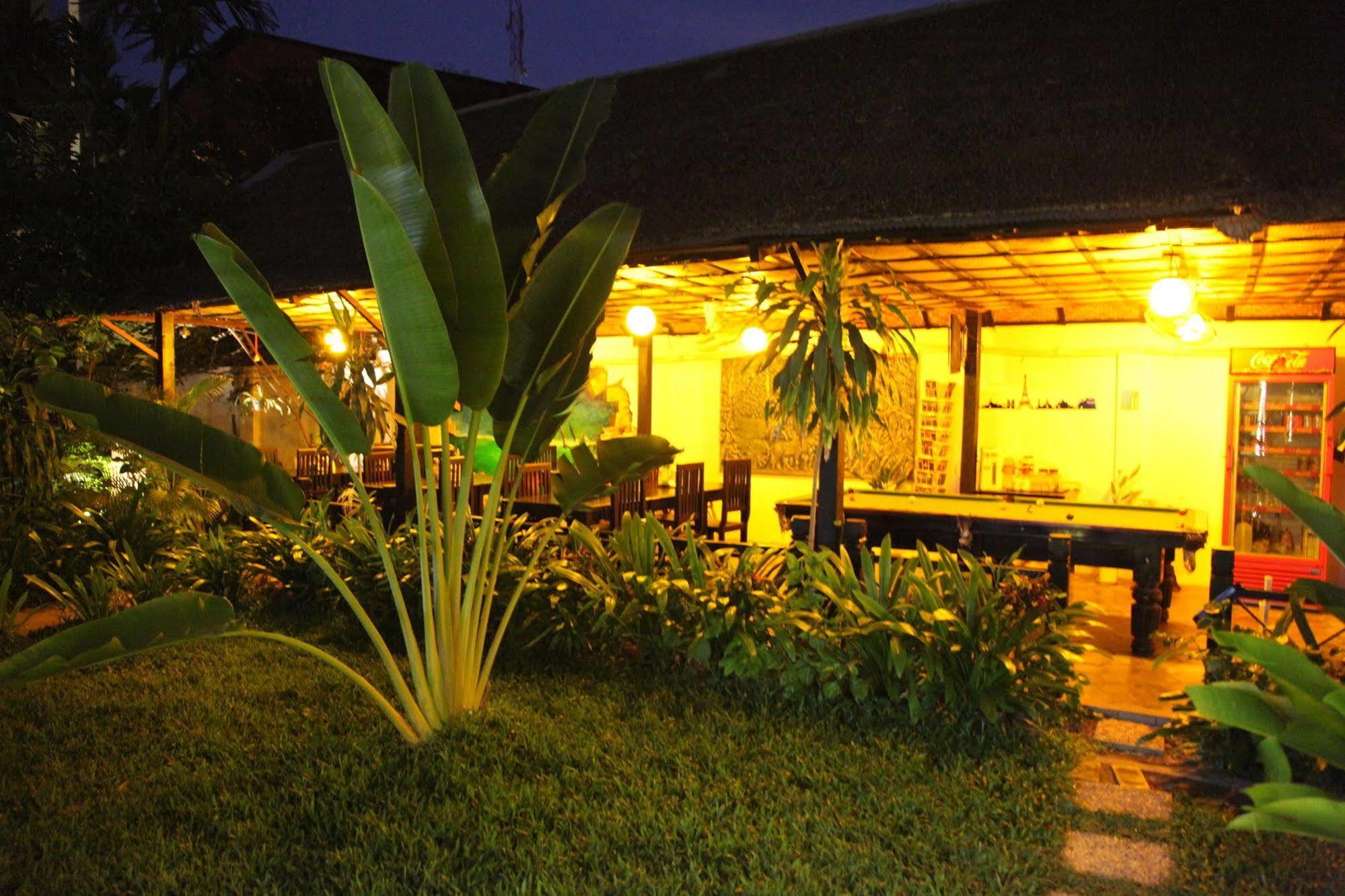 Angkor Secret Garden Inn シェムリアップ エクステリア 写真
